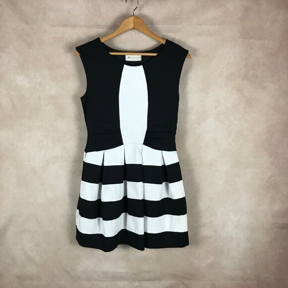 The Impeccable Pig Striped Dress Size MEDIUM - Picture 5 of 15